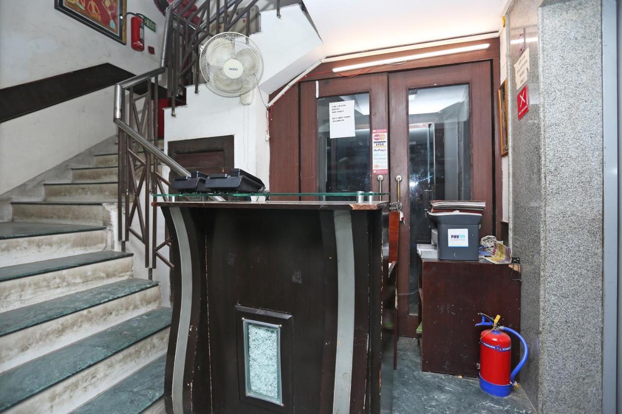 Oyo 6845 The Grand Hotel Yeni Delhi Dış mekan fotoğraf